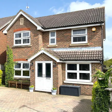 Buy this 4 bed house on Hayrick Close in Basildon, SS16 6SY