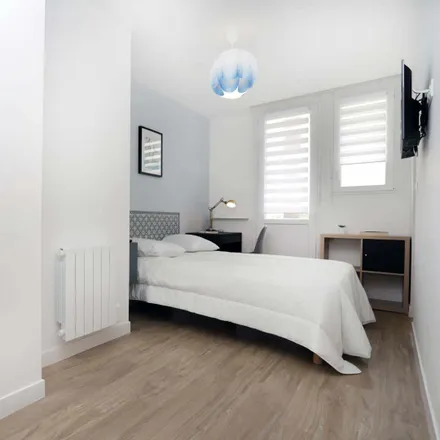 Rent this 1 bed room on 35B Boulevard de la Liberté in 35000 Rennes, France