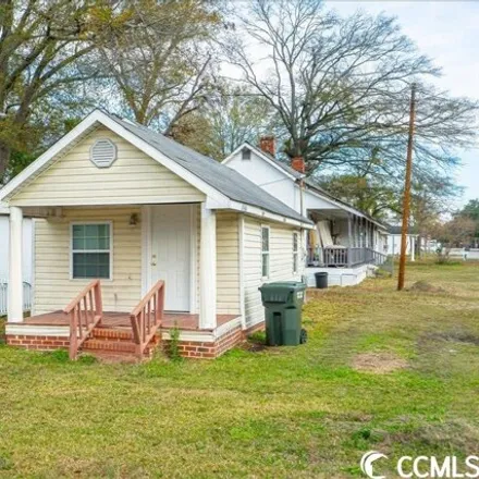 Buy this 1 bed house on 276 South 6th Avenue in Dillon, SC 29536