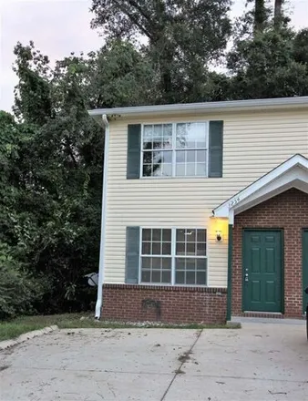 Rent this 3 bed townhouse on 3298 Allison Marie Court in Tallahassee, FL 32304