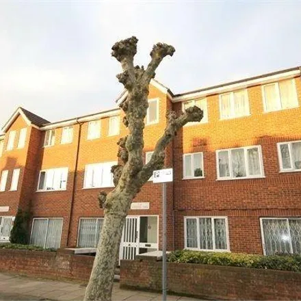 Rent this 1 bed apartment on Melrose Avenue in London, NW2 4JX