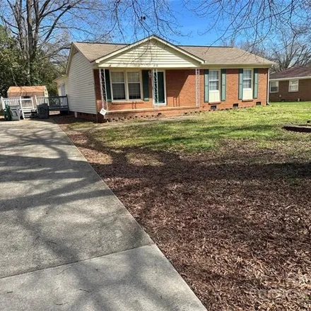 Rent this 3 bed house on 441 Milburn Court in Deerwood, Charlotte