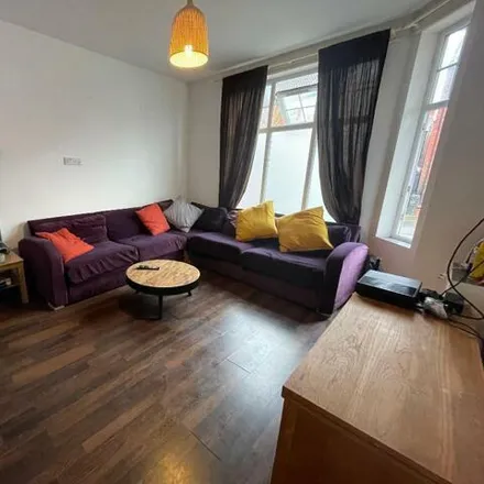 Rent this 7 bed townhouse on 16 Edenhall Avenue in Manchester, M19 2BG