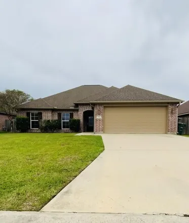 Rent this 3 bed house on 7898 North Windemere Drive in Beaumont, TX 77713