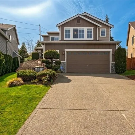 Buy this 5 bed house on 28657 53rd Avenue South in Auburn, WA 98001