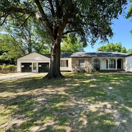 Buy this 3 bed house on 212 Mackinnon Street in Mount Pleasant, TX 75455