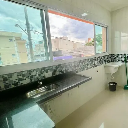 Buy this studio apartment on unnamed road in Jardim Santo Antônio, Santo André - SP