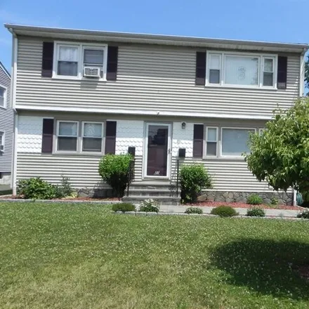 Rent this 3 bed house on 21 Keith Street in Dolphin Cove, Stamford