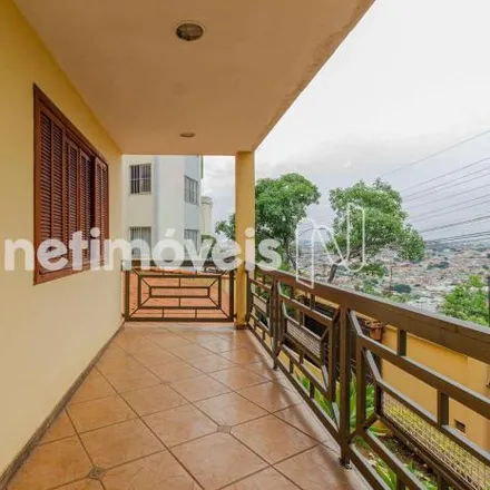 Rent this 4 bed house on Rua Azaleia in Havaí, Belo Horizonte - MG