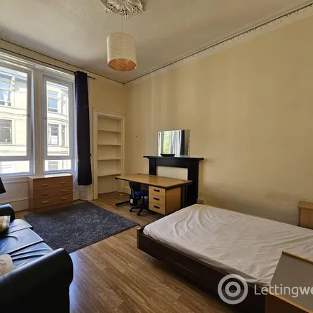 Rent this 3 bed apartment on 34 Gray Street in Glasgow, G3 7TY