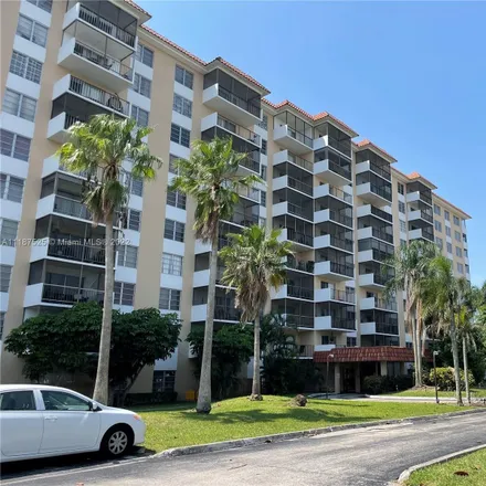 Buy this 1 bed condo on Inverrary Country Club in 3840 Inverrary Boulevard, Lauderhill