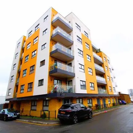 Buy this 2 bed apartment on The Globe in 26 Union Street, Luton