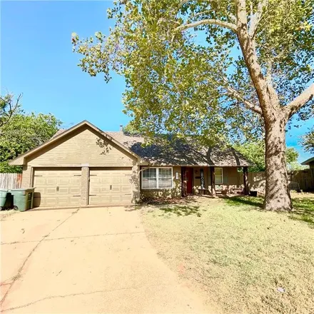Buy this 3 bed house on 601 East 26th Street in Edmond, OK 73013