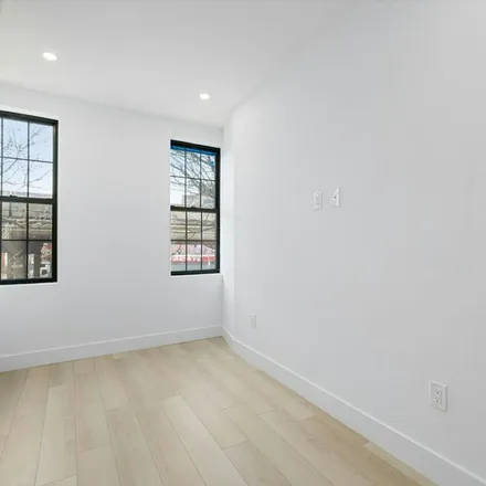 Image 5 - 549 Meeker Avenue, New York, NY 11222, USA - Apartment for rent