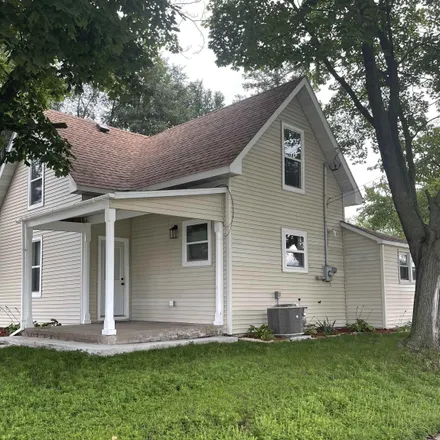 Image 5 - 1222 South 7th Street, Prairie du Chien, WI 53821, USA - House for sale