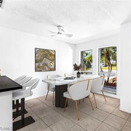Image 9 - 4135 Southeast 3rd Avenue, Cape Coral, FL 33904, USA - House for sale