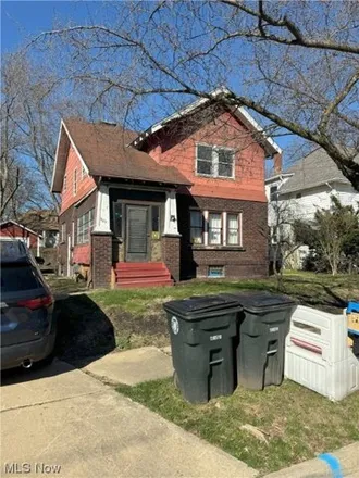 Buy this 3 bed house on 1435 Preston Avenue in Akron, OH 44305