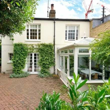Buy this 3 bed house on 15 Ranelagh Grove in London, SW1W 8PA