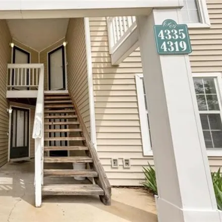 Image 3 - 4228 Canal Drive, Old Jamestown, Saint Louis County, MO 63034, USA - Condo for sale