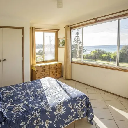 Rent this 2 bed house on Mollymook NSW 2539