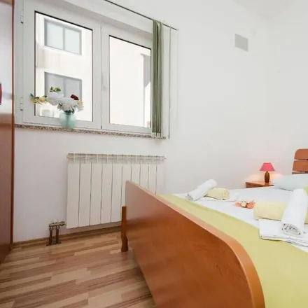 Image 5 - 51521, Croatia - Apartment for rent