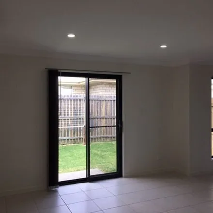 Rent this 1 bed apartment on Govind Court in Gracemere QLD, Australia