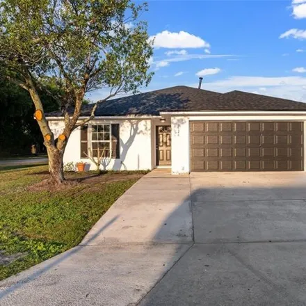 Buy this 2 bed house on 1181 Sunshine Way in Winter Haven, FL 33880