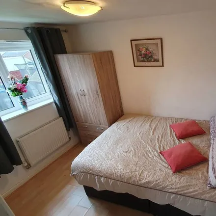 Rent this 3 bed house on Salford in M38 0EU, United Kingdom