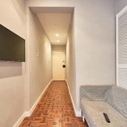 Rent this 7 bed apartment on O Cantinho dos Perdigotos in Rua da República da Bolívia 32, 1500-249 Lisbon