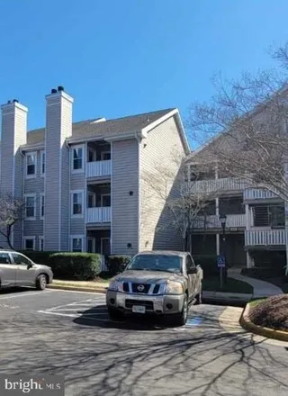 Buy this 1 bed condo on 14333 Climbing Rose Way in Centreville, VA 20121