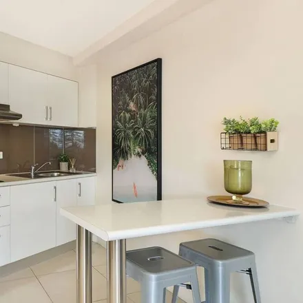 Image 2 - Mooloolaba QLD 4557, Australia - Apartment for rent