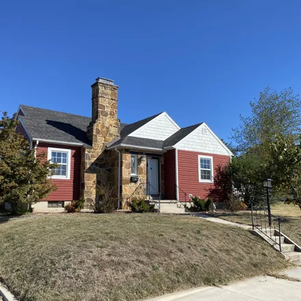 Buy this 3 bed house on 2801 South Wall Avenue in Joplin, MO 64804