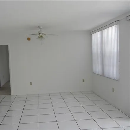Image 4 - 1080 94th Street, Bay Harbor Islands, Miami-Dade County, FL 33154, USA - Condo for rent