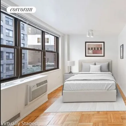 Image 3 - 209 East 56th Street, New York, NY 10022, USA - Apartment for sale