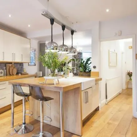 Image 2 - 108 Dartmouth Hill, London, SE10 8AH, United Kingdom - Townhouse for sale