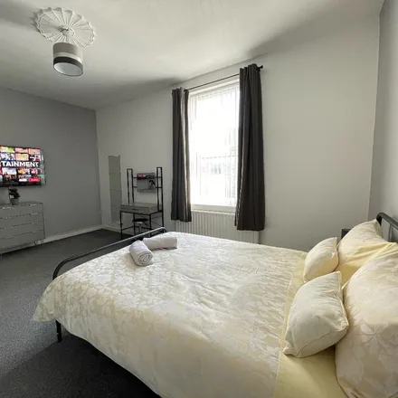 Image 4 - Jackson Street, North Shields, NE30 2HY, United Kingdom - Apartment for rent