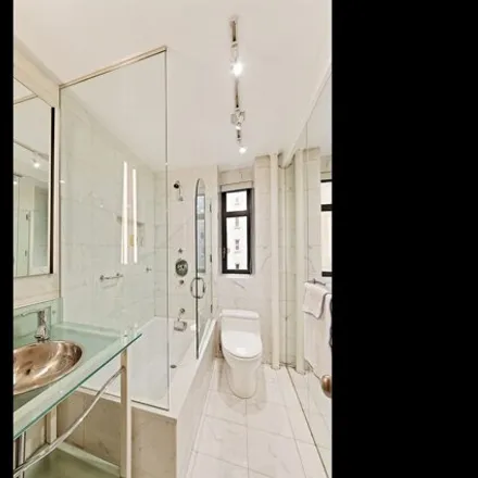 Image 7 - 25 West 54th Street, New York, NY 10019, USA - Apartment for sale