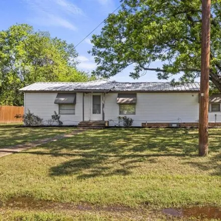 Image 2 - 307 E Lide St, Talco, Texas, 75487 - House for sale