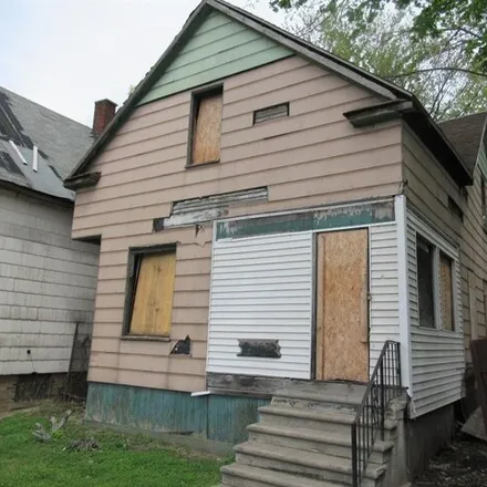 Buy this 3 bed house on 4674 Mitchell Street in Detroit, MI 48207