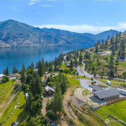 Buy this 2 bed house on Bella Vista Lane in Chelan County, WA