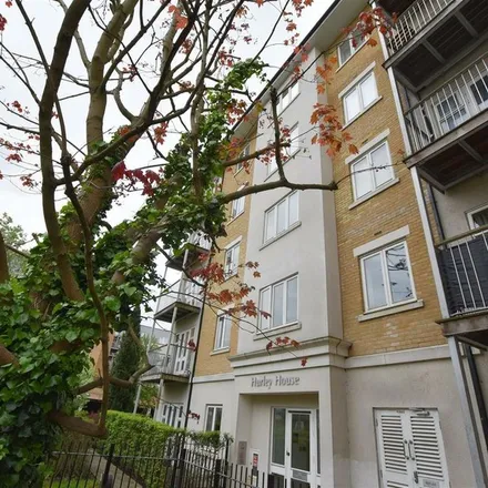 Rent this 2 bed apartment on Park Lodge Avenue in London, UB7 9FS