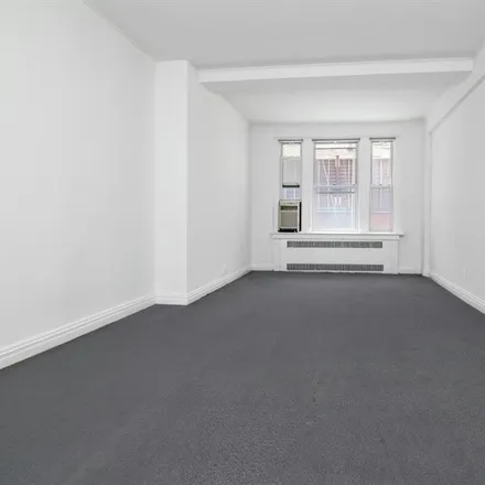Image 2 - 110 EAST 87TH STREET 1E in New York - Apartment for sale