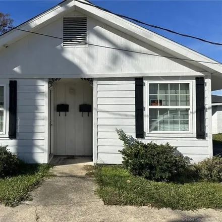 Buy this 2 bed house on 3640 Texas Street in Lake Charles, LA 70607