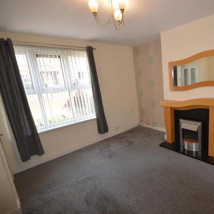 Image 2 - Berners Road, Sheffield, S2 2BY, United Kingdom - Duplex for rent