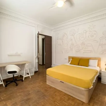 Image 3 - Carrer d'Amadeu Vives, 3, 08003 Barcelona, Spain - Apartment for rent