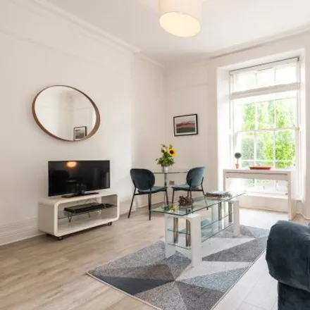 Rent this 3 bed apartment on 58 Leeson Street Upper in Rathmines East A Ward 1986, Dublin