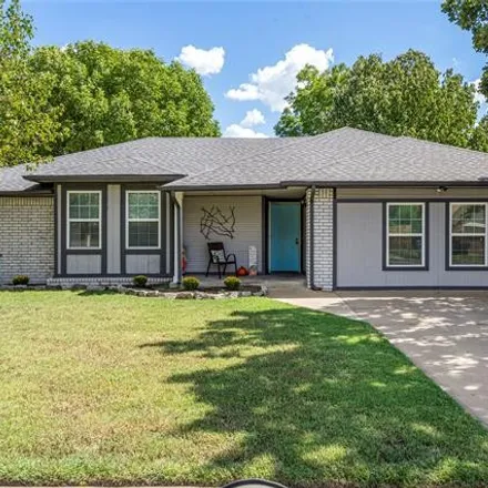 Buy this 4 bed house on 8348 North 123rd East Avenue in Owasso, OK 74055