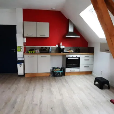 Rent this 2 bed apartment on 1 Rue Souchu Servinière in 53000 Laval, France