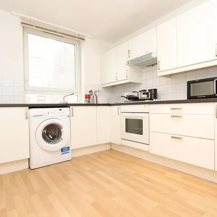 Rent this 3 bed apartment on Glam Hair & Beauty in 287 Hornsey Road, London