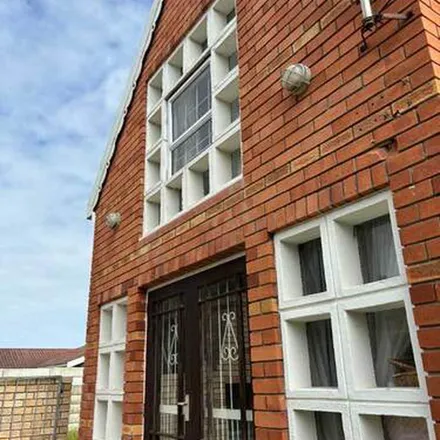 Rent this 2 bed apartment on Annes Bed and Breakfast in Water Road, Walmer